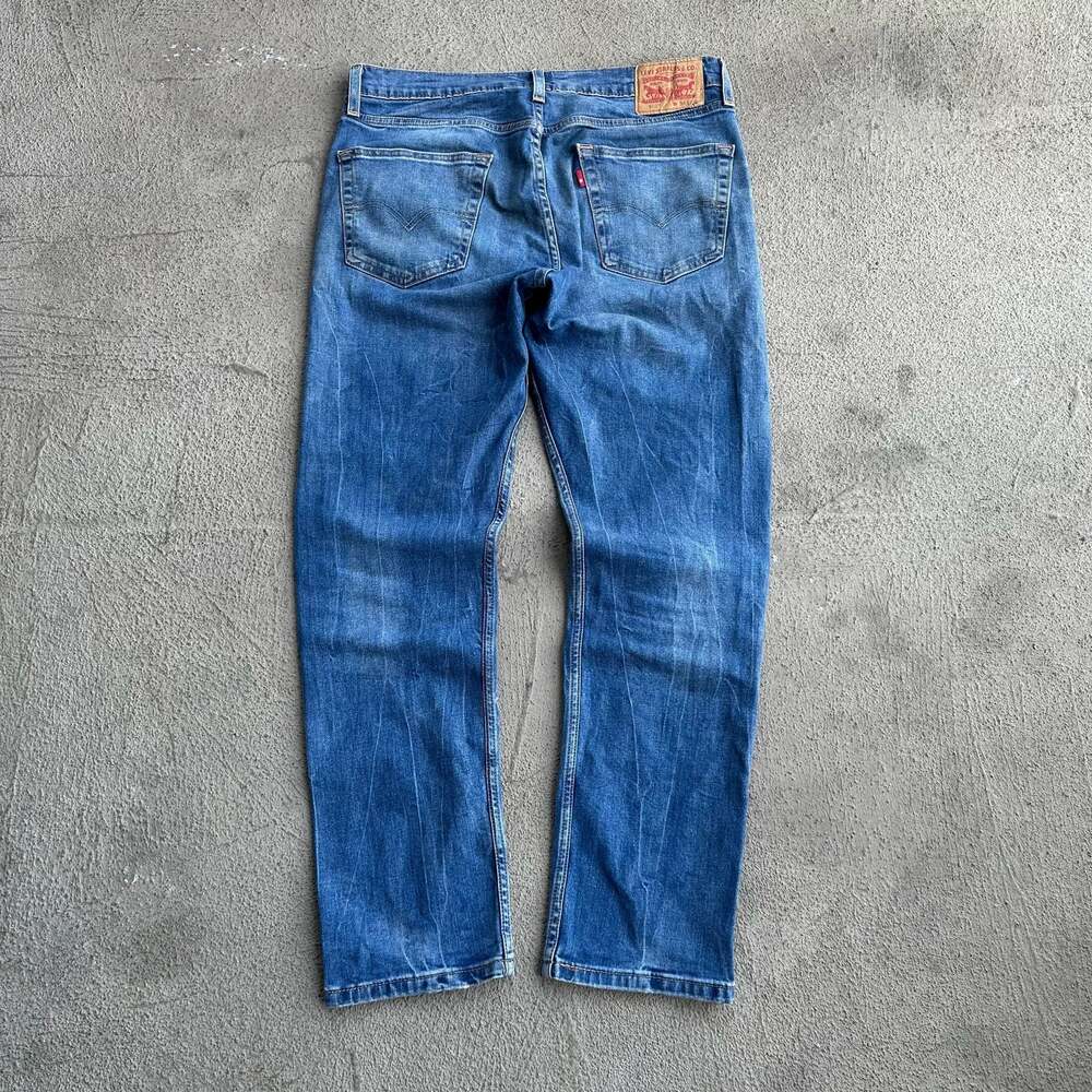 Levi's 502 Regular Taper Fit Men's Jeans Medium Wash